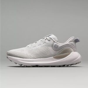 lululemon athletica Women's Beyondfeel Trail Running Shoe 8